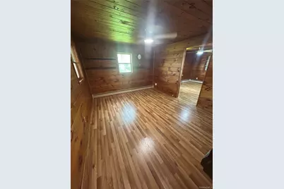 94 Fire House Rd, Wurtsboro, NY 12790 - Photo 10