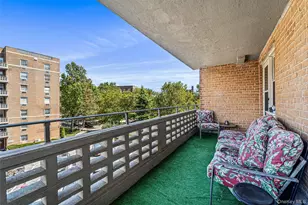84-29 153rd Ave, Howard Beach, NY 11414 - Photo 22