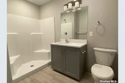 221 Eastview Drive #16, Central Islip, NY 11722 - Photo 6