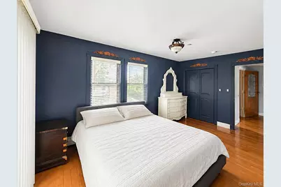 125-19 14th Ave., College Point, NY 11356 - Photo 6