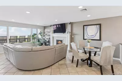 623 Oceanfront #A, Long Beach, NY 11561 - Photo 4