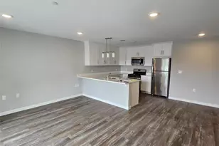 221 Eastview Dr, Central Islip, NY 11722 - Photo 2