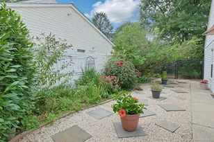 157 Whitman Rd, Yonkers, NY 10710 - Photo 20