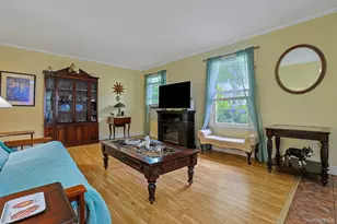 157 Whitman Rd, Yonkers, NY 10710 - Photo 4