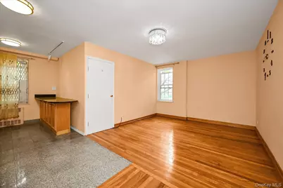140-18 Burden Crescent #411, Briarwood, NY 11435 - Photo 2