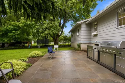 61 S Airmont Road, Suffern, NY 10901 - Photo 20