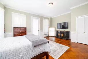 1 Ridgewood Dr, Wantagh, NY 11793 - Photo 12