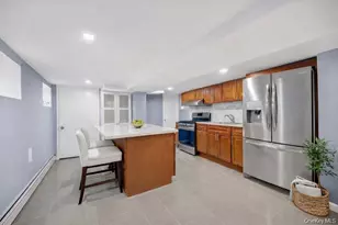 170-21 118th Ave, Jamaica, NY 11434 - Photo 6