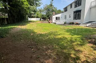 28 Wayaawi Ave, Bayville, NY 11709 - Photo 28