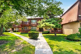 24 Richard Ct, Pomona, NY 10970 - Photo 2