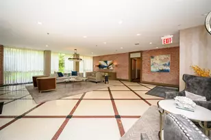 20 Canterbury Rd, Great Neck, NY 11021 - Photo 4