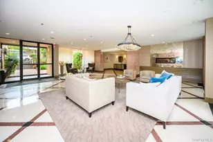20 Canterbury Rd, Great Neck, NY 11021 - Photo 2