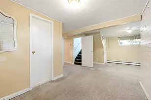 835 7th St, West Babylon, NY 11704 - Photo 16