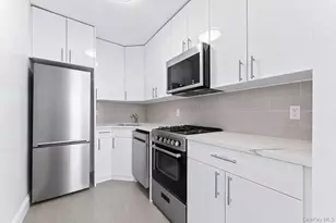 61-20 Grand Central Pkwy, Forest Hills, NY 11375 - Photo 14