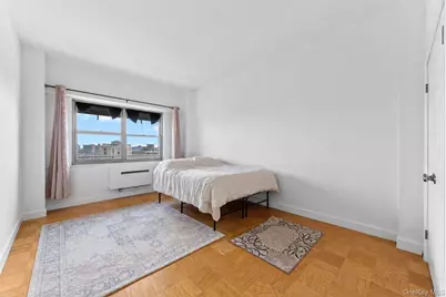 61-20 Grand Central Parkway #A1508, Forest Hills, NY 11375 - Photo 18