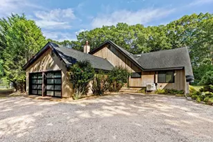 6 Strathmore Ct, Remsenburg, NY 11960 - Photo 2