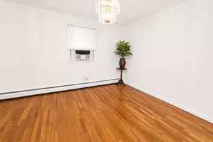 100 Lee Ave, Babylon, NY 11702 - Photo 10