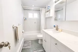 100 Lee Ave, Babylon, NY 11702 - Photo 14