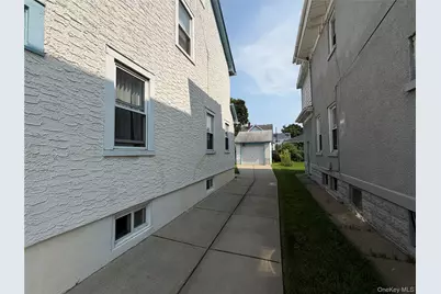22015 101st Avenue, Queens Village, NY 11429 - Photo 6