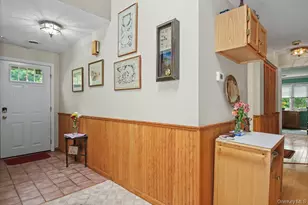 137 Fields Ln, Peekskill, NY 10566 - Photo 2