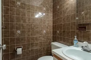 205 Mineola Blvd, Mineola, NY 11501 - Photo 12