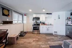 2695 Ocean Ave, Seaford, NY 11783 - Photo 34