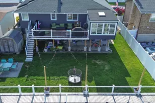2695 Ocean Ave, Seaford, NY 11783 - Photo 46