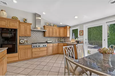1 Ryan Court, Syosset, NY 11791 - Photo 8
