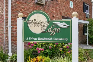 40 W 4th St, Patchogue, NY 11772 - Photo 2