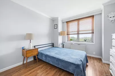 7025 Yellowstone Boulevard #8Q, Forest Hills, NY 11375 - Photo 16