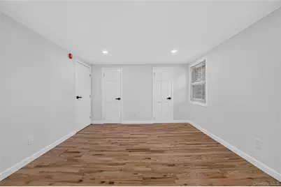 10 Field Place, Huntington Station, NY 11746 - Photo 20
