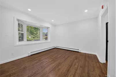 10 Field Place, Huntington Station, NY 11746 - Photo 8