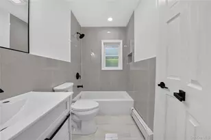 10 Field Pl, Huntington Station, NY 11746 - Photo 14