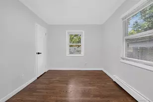 10 Field Pl, Huntington Station, NY 11746 - Photo 12