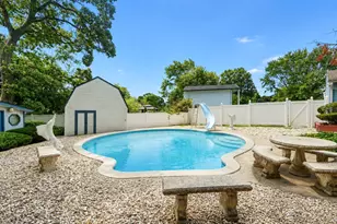 12 Heather Ct, Centereach, NY 11720 - Photo 8