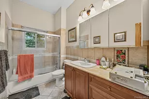69 Stonewall Cir, White Plains, NY 10607 - Photo 26