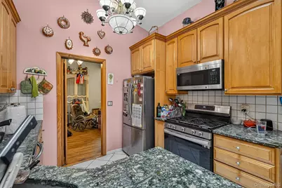 69 Stonewall Circle, White Plains, NY 10607 - Photo 22