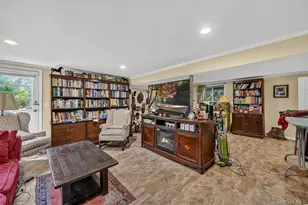 69 Stonewall Cir, White Plains, NY 10607 - Photo 36