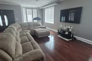 130-14 221st St, Springfield Gardens, NY 11413 - Photo 4