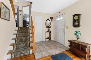 33 Dexter Rd, Yonkers, NY 10710 - Photo 12