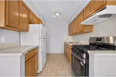 6144 164th Street, Flushing, NY 11365 - Photo 4