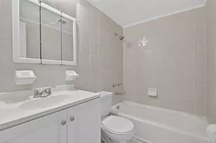 61-44 164th St, Flushing, NY 11365 - Photo 12