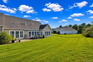 79 Samantha Cir, Westhampton, NY 11977 - Photo 18