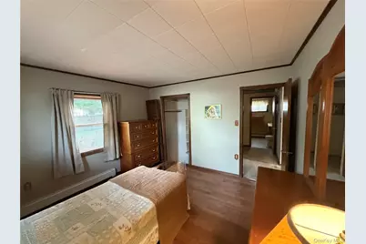32 Griddle Lane, Levittown, NY 11756 - Photo 16