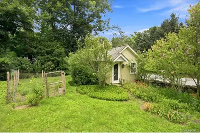 100 Whitlockville Road, Katonah, NY 10536 - Photo 6