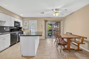 38 Milford Ln, Suffern, NY 10901 - Photo 12
