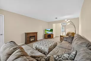 38 Milford Ln, Suffern, NY 10901 - Photo 10