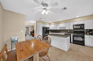 38 Milford Ln, Suffern, NY 10901 - Photo 16
