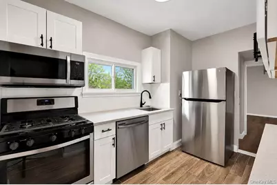 9314 211th Street, Queens Village, NY 11428 - Photo 4