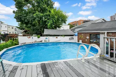 3161 Wissman Avenue, Bronx, NY 10465 - Photo 24